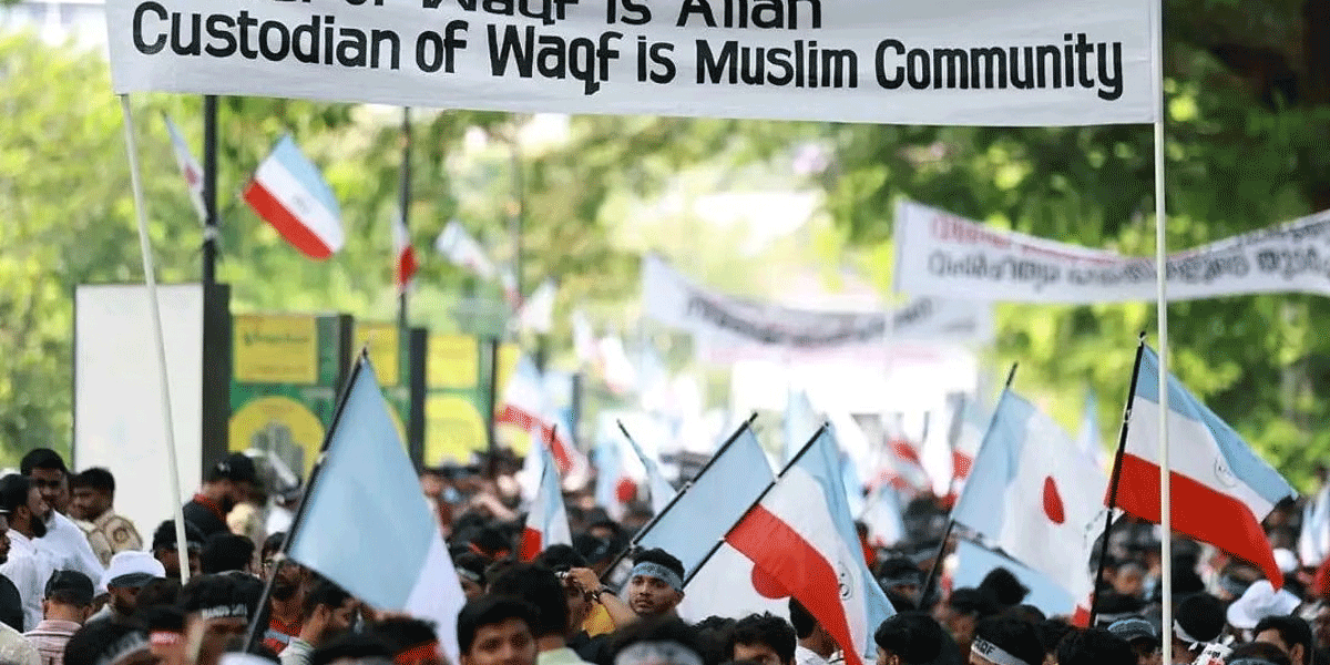 ওয়াকফ আইনের বিরুদ্ধে বিক্ষোভে উত্তাল ভারত