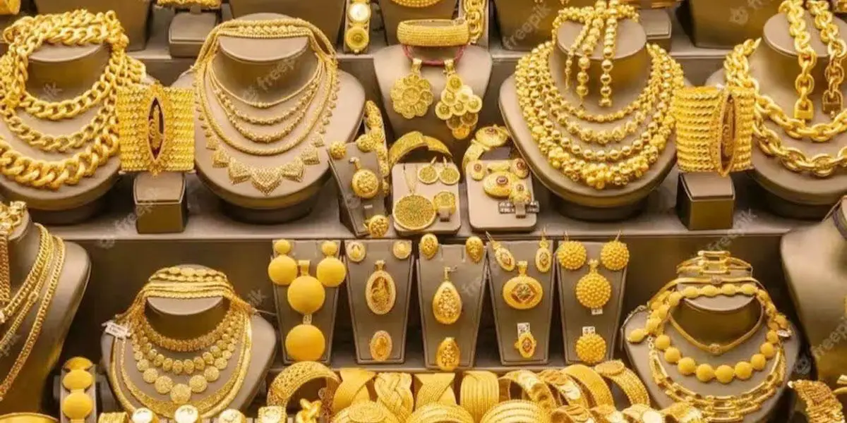 সোনার দামে রেকর্ডের পর রেকর্ড, বাড়ল রূপার দামও