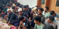কুয়েটে আমরণ অনশনে অনড় শিক্ষার্থীরা