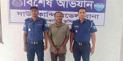 দাউদকান্দিতে নিষিদ্ধ ঘোষিত ছাত্রলীগ নেতা গ্রেপ্তার