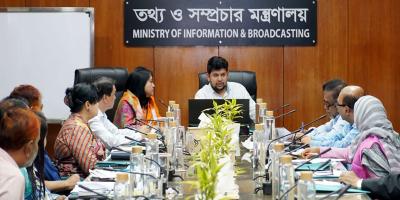 গুজব মোকাবিলায় জেলা তথ্য অফিসকে কাজ করতে হবে: তথ্য উপদেষ্টা