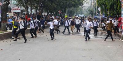 ঢাকা কলেজ-সিটি কলেজের শিক্ষার্থীদের মধ্যে দফায় দফায় সংঘর্ষ