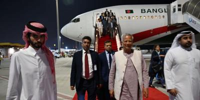 কাতারে পৌঁছেছেন প্রধান উপদেষ্টা