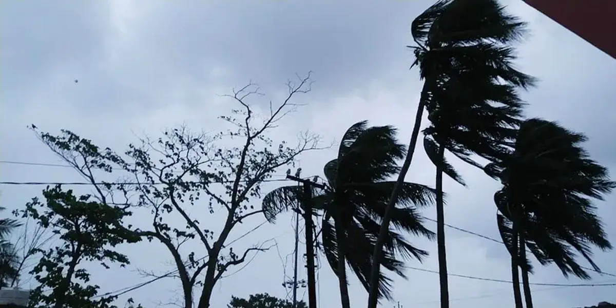 আবহাওয়ার পূর্বাভাস: দেশের ২ অঞ্চলে বয়ে যেতে পারে ঝোড়ো হাওয়া
