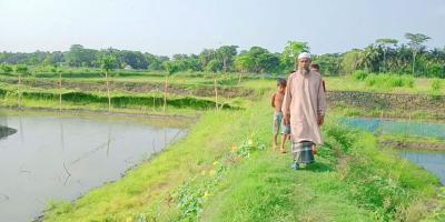 আগৈলঝাড়ায় গ্রেপ্তার আতঙ্কে পুরুষশূন্য গ্রাম
