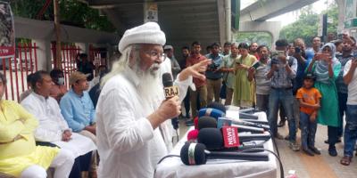 পূর্ণ ক্ষমতাসম্পন্ন অন্তর্বর্তী সরকার পাইনি: ফরহাদ মজহার