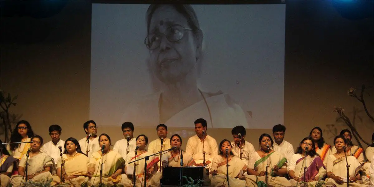 সনজীদা খাতুন স্মরণসভা: সুরে-সুরে অন্তরে যেতে চেয়েছিলেন