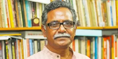 একটা গোষ্ঠী নারীর সক্রিয়তাকে ভয় পায়: আনু মুহাম্মদ