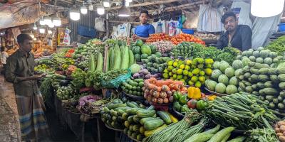 চট্টগ্রামে সবজির বাজার চড়া, মাছ-মাংস স্থিতিশীল