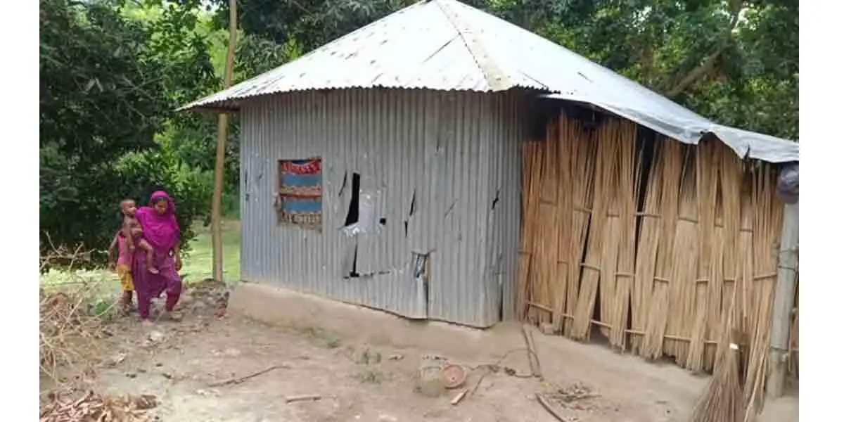 ঝিনাইদহে আধিপত্য বিস্তারকে কেন্দ্র করে হামলা-ভাঙচুর, আহত ৫