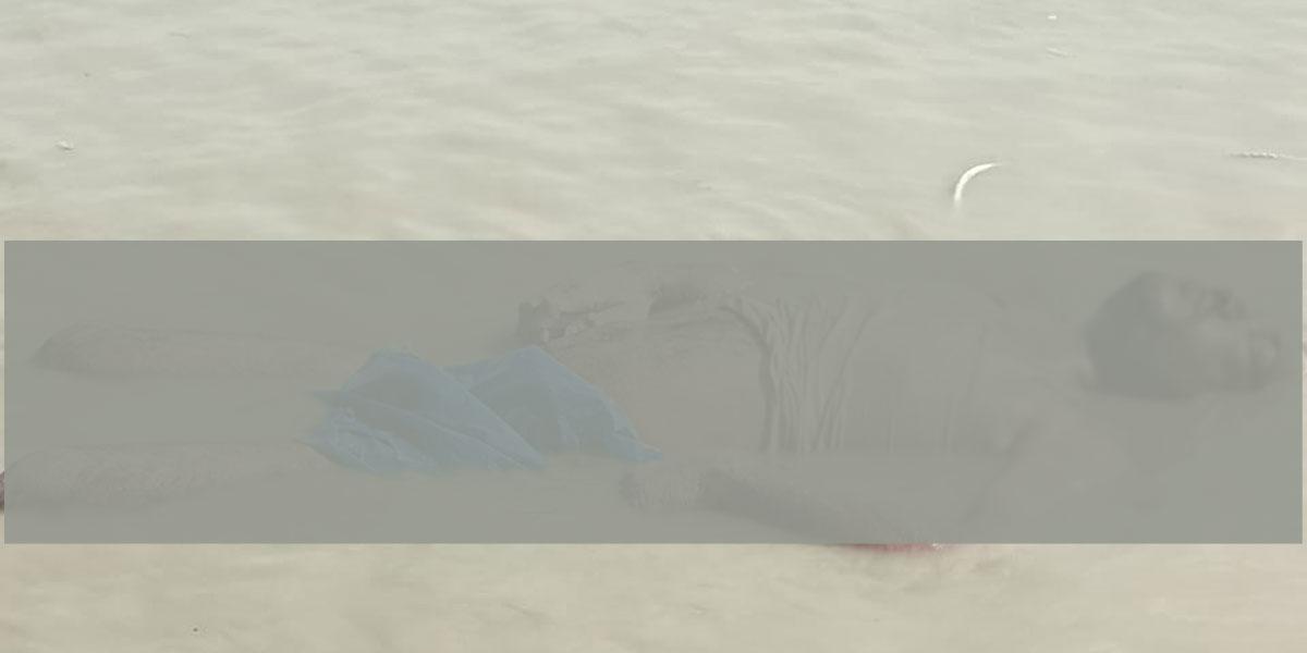 বাঁশখালী উপকূলে ভেসে এল অজ্ঞাত মরদেহ