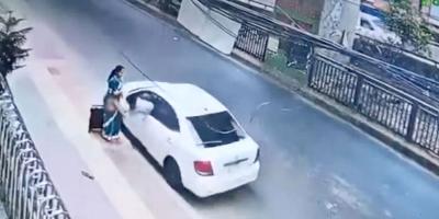 কলেজশিক্ষিকার ব্যাগ ছিনতাই: ছিনতাইকারী শনাক্তের চেষ্টায় পুলিশ