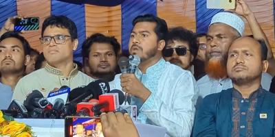 মানবিক করিডোরের আলোচনায় ফুলস্টপ দিতে বললেন নুর