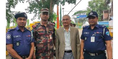 আখাউড়া স্থলবন্দর দিয়ে ভারতে গেলেন সন্তু লারমা