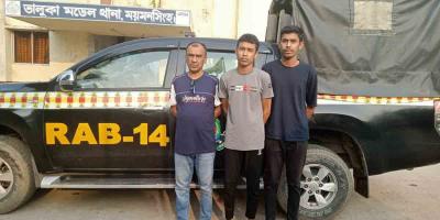 দর্জি সুবীর চক্রবর্তী হত্যাকাণ্ডে জড়িত ৩ আসামি গ্রেপ্তার