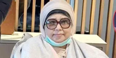 এয়ার অ্যাম্বুলেন্সে করে দেশে ফিরবেন খালেদা জিয়া