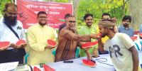 ইবিতে শ্রমিকদের জন্য স্বাস্থ্য ক্যাম্প ও তরমুজ উৎসব