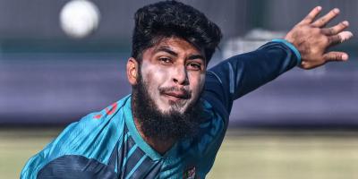 রেকর্ড গড়লেন রিশাদ