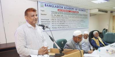 ফসলের রোগ-বালাইয়ের প্রতিরোধে দরকার সমন্বিত পদক্ষেপ: শেকৃবি উপাচার্য