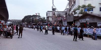 খালেদা জিয়ার আগমনে বিমানবন্দর এলাকায় উচ্ছ্বাস