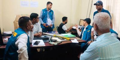 সিলেট বিআরটিএতে দুদকের অভিযান: ব্ল্যাংক চেক, হকিস্টিক উদ্ধার