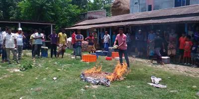 শ্যামনগরে চিংড়িতে অপদ্রব‍্য পুশকালে হাতেনাতে ধরা, ৬ ব্যাবসায়ীকে জরিমানা