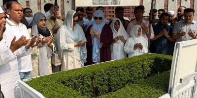 দেবর কোকোর কবর জিয়ারত করলেন জুবাইদা রহমান