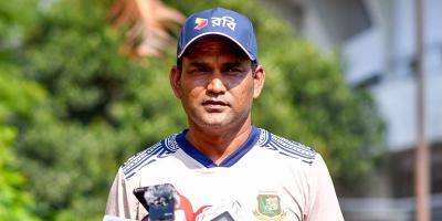 মাথা খাটিয়ে খেলতে পারছেন না বাংলাদেশের ক্রিকেটাররা
