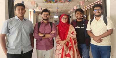 স্তন ক্যানসার শনাক্তে বুয়েট শিক্ষার্থীদের যুগান্তকারী উদ্ভাবন