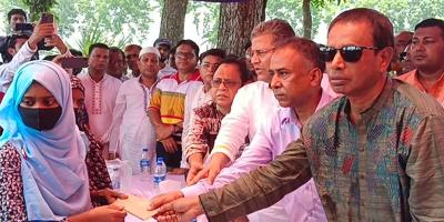 বজ্রপাতে নিহতদের পরিবারকে তারেক রহমানের সহায়তা