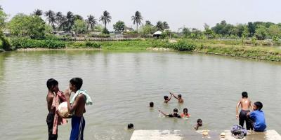 তাপপ্রবাহে জনজীবন ব্যাহত