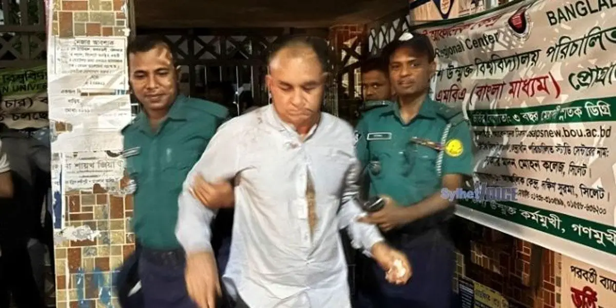 সিলেটে আ. লীগ নেতাকে পিটুুনি দিয়ে পুলিশে সোপর্দ