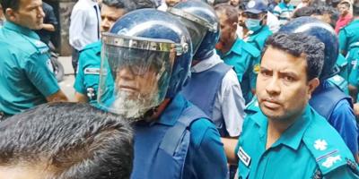 সাবেক স্বরাষ্ট্র সচিব জাহাঙ্গীর আলম ২ দিনের রিমান্ডে