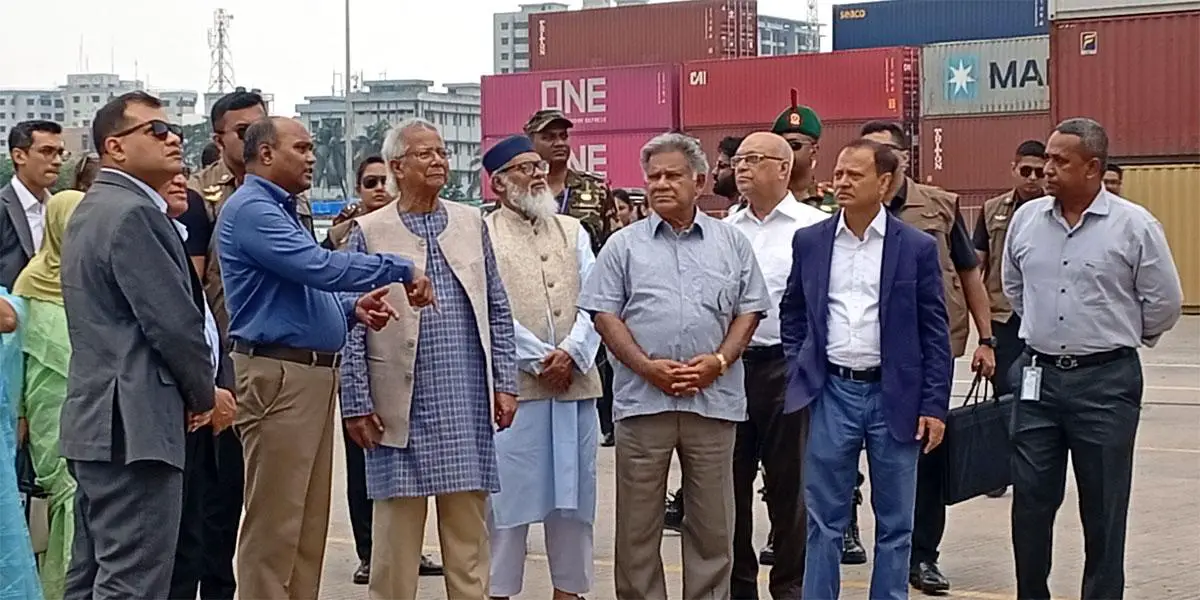 বিশ্বের তুলনায় চট্টগ্রাম বন্দর অনেক পিছিয়ে: প্রধান উপদেষ্টা