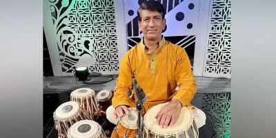 পটিয়ায় আমগাছ থেকে পড়ে শিক্ষকের মৃত্যু