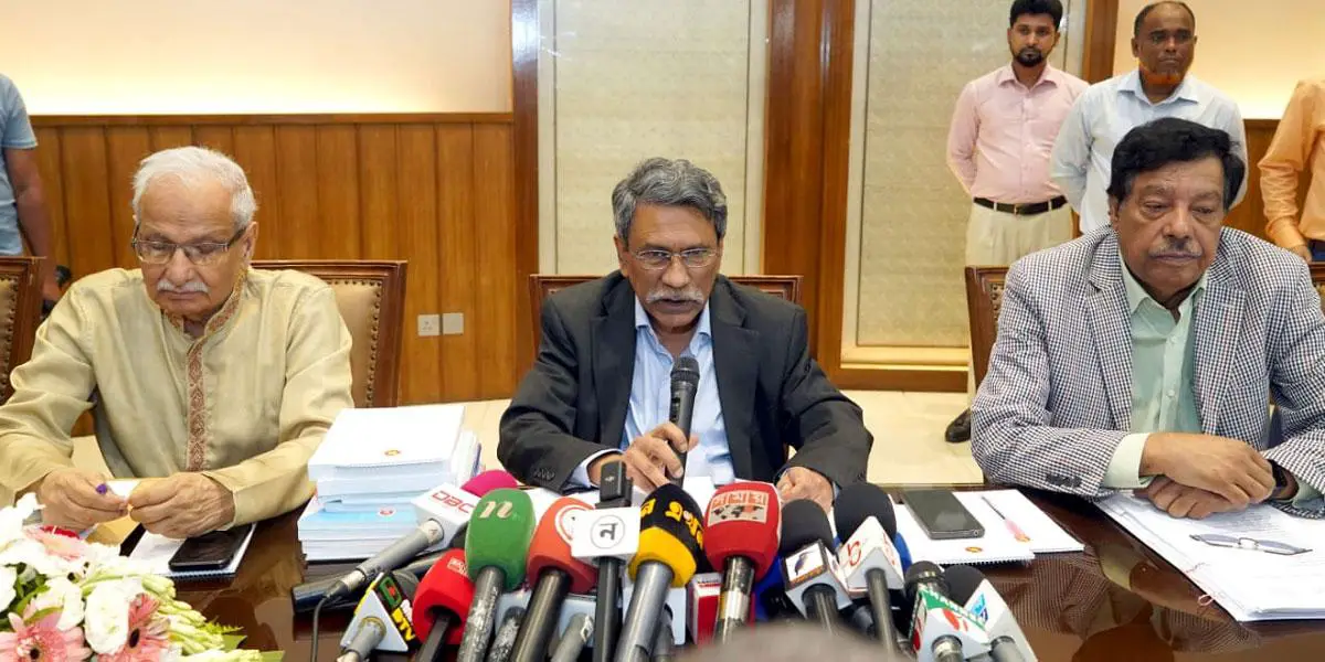 জাতীয় ঐক্য প্রতিষ্ঠা ঐকমত্য কমিশনের একার দায়িত্ব নয়: আলী রিয়াজ