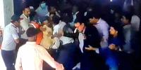 অটোপাসের দাবিতে জাতীয় বিশ্ববিদ্যালয়ের উপাচার্যের ওপর হামলা