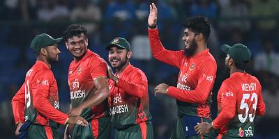 বাংলাদেশকে জিম্বাবুয়ের পাশে বসিয়েছে আমিরাত