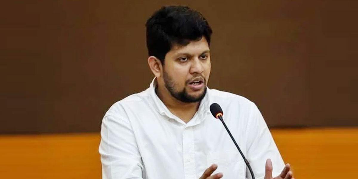 ‘বিভাজনমূলক’ শব্দচয়নের জন্য দুঃখ প্রকাশ তথ্য উপদেষ্টার