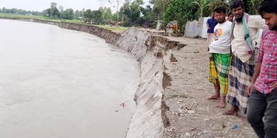 বকশীগঞ্জে দশানী নদীতে তীব্র ভাঙন