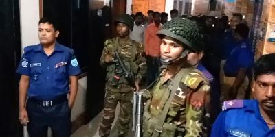 বোদায় চাল বিতরণে দুর্নীতির অভিযোগে ১১ ইউপি সদস্য আটক