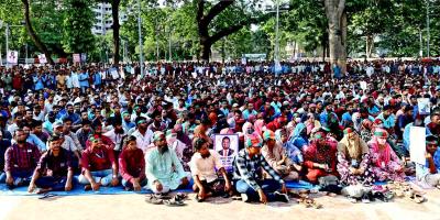 পল্লী বিদ্যুৎ সমিতির কর্মকর্তা-কর্মচারীদের কর্মবিরতি