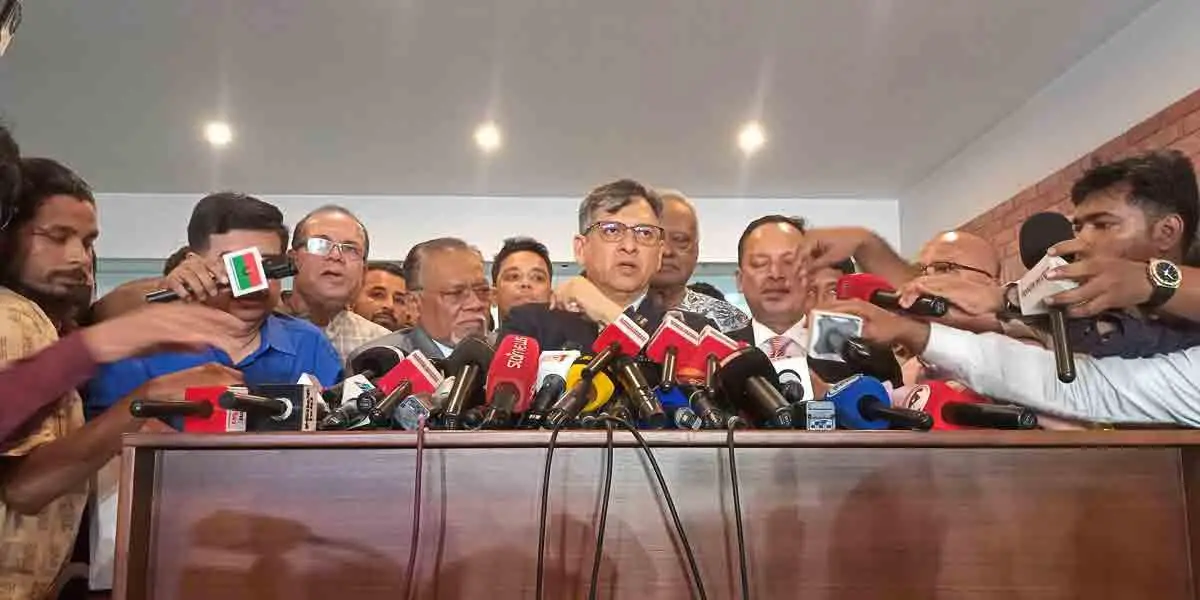 ডিসেম্বরের পরে নির্বাচন যাওয়ার একটি কারণও নেই: সালাহউদ্দিন আহমদ