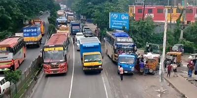 ঢাকা-মাওয়া এক্সপ্রেসওয়েতে চাপ নেই, চট্টগ্রাম মহাসড়কে ধীরগতি