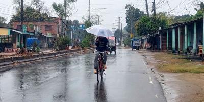 বৃষ্টি হতে পারে ৬ বিভাগে, বাড়বে তাপমাত্রা