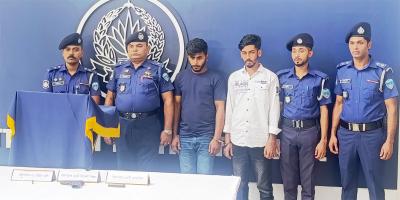 রাউজানে বিদেশি পিস্তলসহ গ্রেপ্তার ২