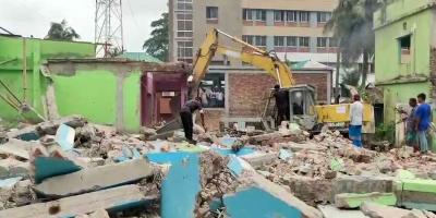 কোটালীপাড়ায়  ২০০ অবৈধ স্থাপনা উচ্ছেদ
