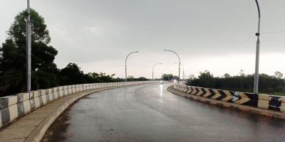মানিকগঞ্জের আশীর্বাদের সেতু রাত হলেই ভয়ংকর