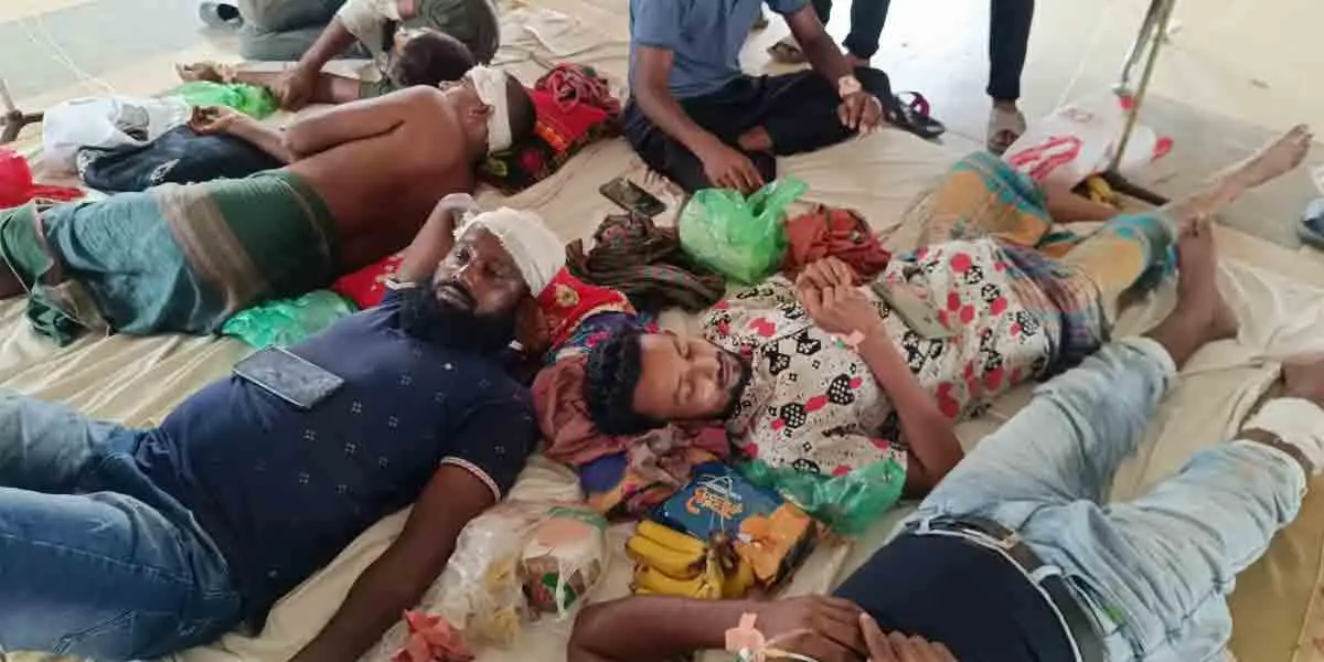 ঝিনাইদহে আধিপত্য বিস্তার নিয়ে দু’পক্ষের সংঘর্ষে আহত ১০
