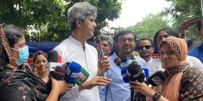‘তথ‍্য আপা’ প্রকল্পের আন্দোলনকারীদের সঙ্গে বিভিন্ন রাজনৈতিক দলের সংহতি